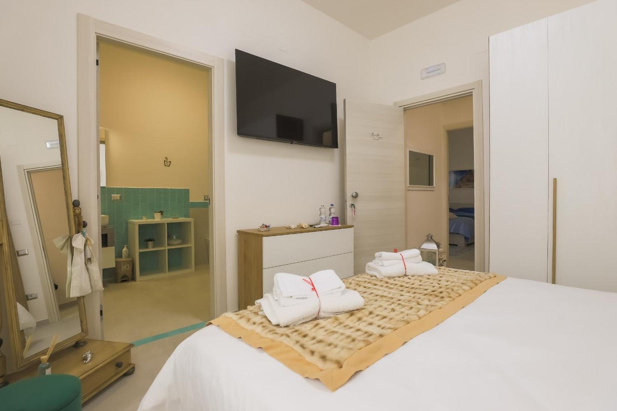 Barbyb B&B Salerno Bagian luar foto