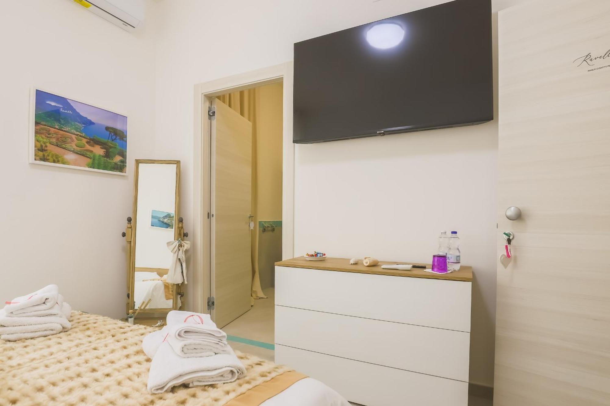 Barbyb B&B Salerno Bagian luar foto